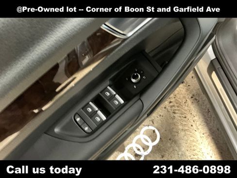 Used 2020 Audi Q5 2.0T Premium Plus w/ Premium Plus Package AWD/4WD image 16