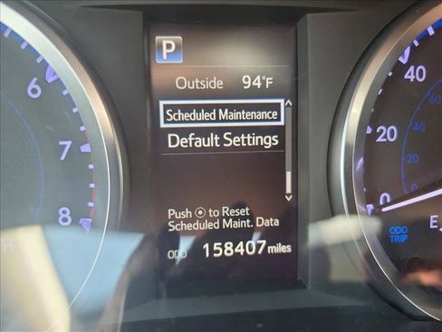 Used 2019 Toyota Highlander LE FWD image 22