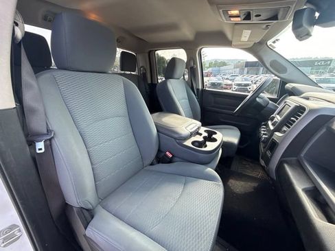 Used 2015 RAM 1500 Express AWD/4WD image 16