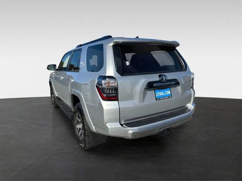 Used 2024 Toyota 4Runner TRD Off-Road Premium image 4