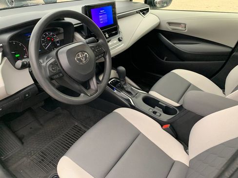 Used 2023 Toyota Corolla LE image 11