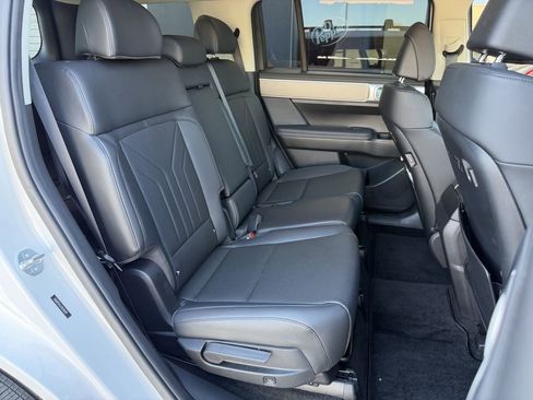 Certified 2025 Hyundai Santa Fe SEL image 24