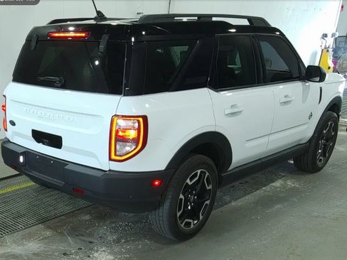 Used 2021 Ford Bronco Sport Outer Banks w/ Outer Banks Package AWD/4WD image 4