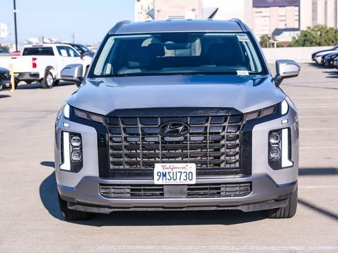 Used 2024 Hyundai Palisade SEL FWD image 3
