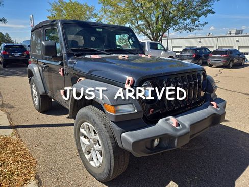 Used 2023 Jeep Wrangler Sport S AWD/4WD image 1