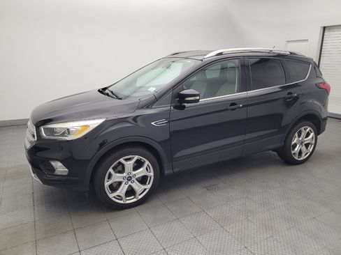 Used 2019 Ford Escape Titanium AWD/4WD image 2