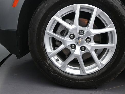 Used 2024 Chevrolet Equinox LS FWD image 10