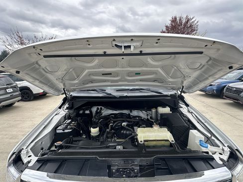 Used 2019 Nissan NV 3500 SL w/ Navigation Package RWD image 27