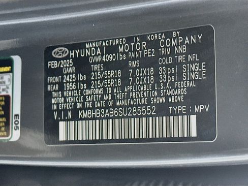 Used 2025 Hyundai Kona SEL FWD image 12