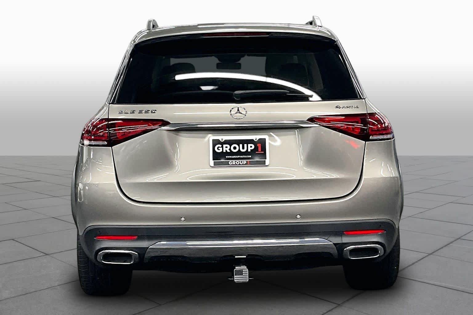 Used 2021 Mercedes-Benz GLE 350 4MATIC image 4