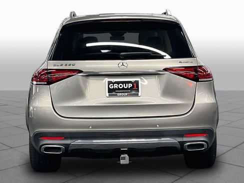 Used 2021 Mercedes-Benz GLE 350 4MATIC image 4