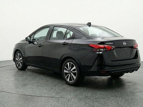 Used 2025 Nissan Versa SV image 6