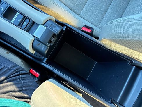 Used 2024 Honda HR-V LX image 20