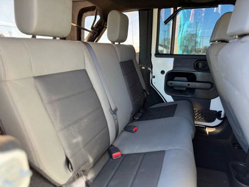 Used 2008 Jeep Wrangler Unlimited X image 22
