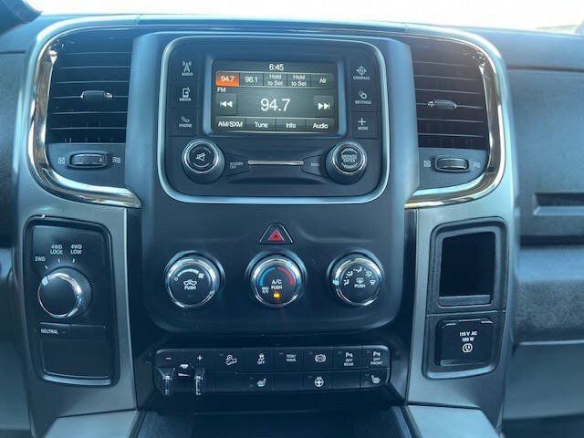 Used 2018 RAM 2500 Big Horn w/ Sport Appearance Group AWD/4WD image 15