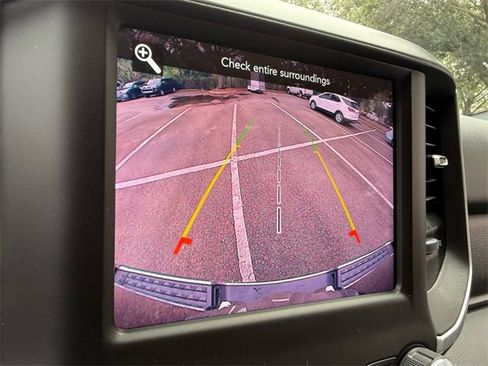 Used 2021 RAM 1500 Big Horn image 29