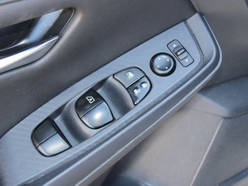 Used 2022 Nissan Sentra SV w/ All-Weather Package image 19