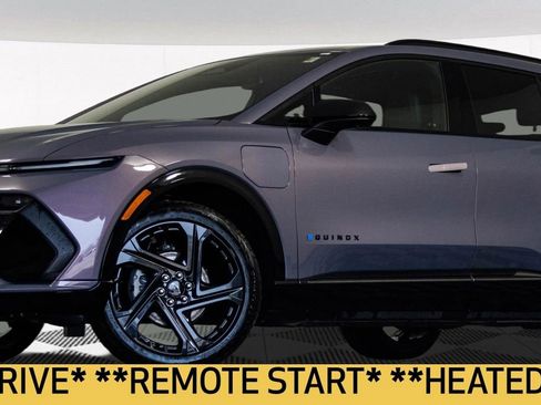 Used 2024 Chevrolet Equinox EV RS image 2