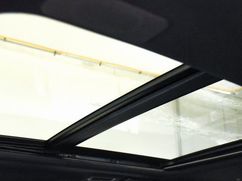 Used 2022 Ford Expedition Max Platinum image 30