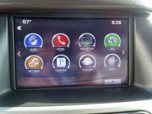 Used 2016 GMC Yukon SLT w/ Open Road Package image 28