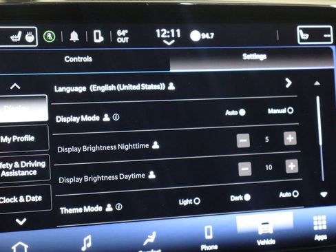 Used 2024 Chrysler Pacifica Touring-L image 35