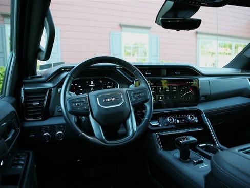 Used 2022 GMC Sierra 1500 AT4 w/ AT4 Premium Package AWD/4WD image 19