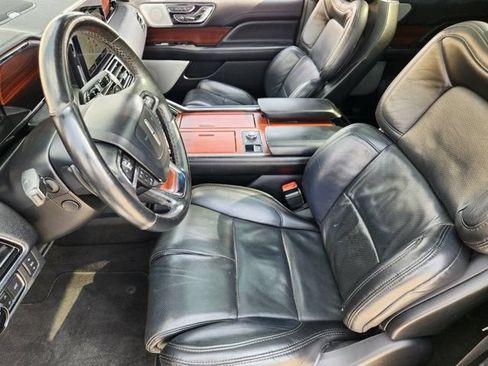 Used 2020 Lincoln Navigator Reserve w/ Equipment Group 208A Reserve RWD image 12