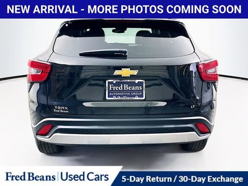 Used 2025 Chevrolet Trax LT w/ Driver Confidence Package FWD image 7