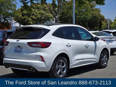Used 2024 Ford Escape ST-Line w/ Tech Pack #1 image 8