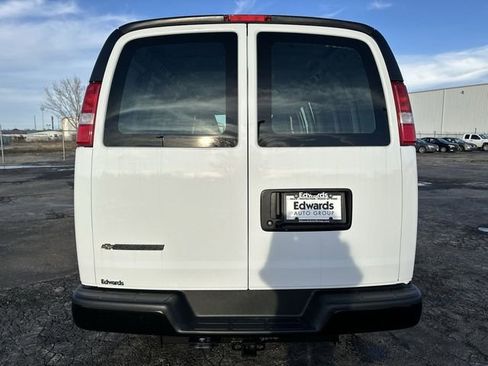 New 2025 Chevrolet Express 3500 Extended w/ Driver Convenience Package image 29