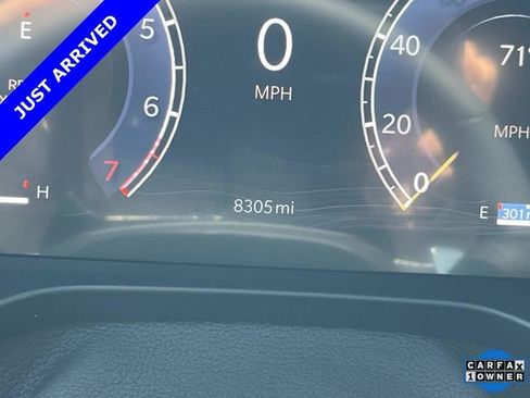 Certified 2024 Jeep Grand Cherokee Altitude AWD/4WD image 40