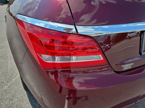 Used 2016 Buick LaCrosse Leather w/ Experience Buick Package FWD image 33