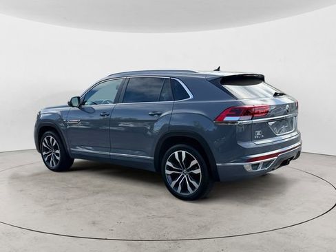 Used 2021 Volkswagen Atlas Cross Sport SEL R-Line AWD/4WD image 3