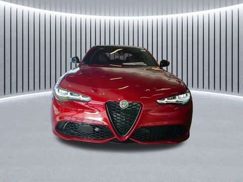 New 2025 Alfa Romeo Giulia AWD w/ Driving Assist Package image 18