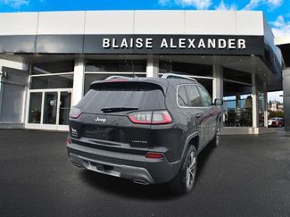 Used 2021 Jeep Cherokee Limited w/ Elite Package AWD/4WD video 3