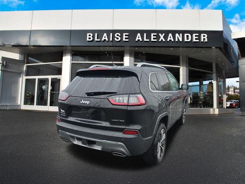 Used 2021 Jeep Cherokee Limited w/ Elite Package AWD/4WD image 3