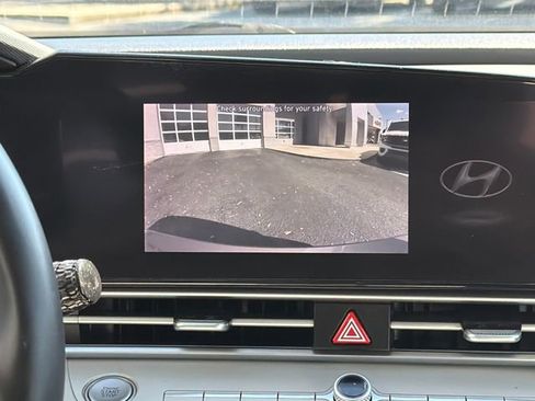 Used 2021 Hyundai Elantra Limited w/ Cargo Package image 24