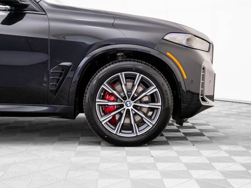 Used 2026 BMW X5 xDrive50e w/ M Sport Package AWD/4WD image 34