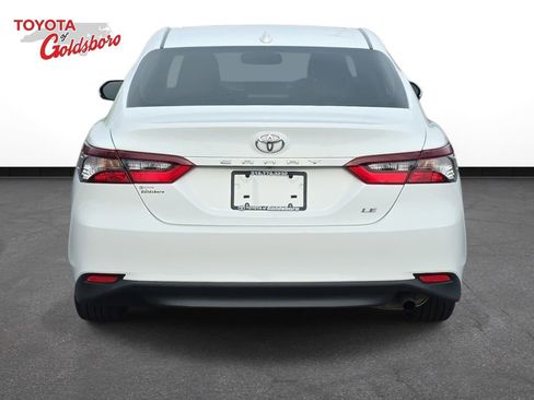 Used 2021 Toyota Camry LE w/ Convenience Package image 6