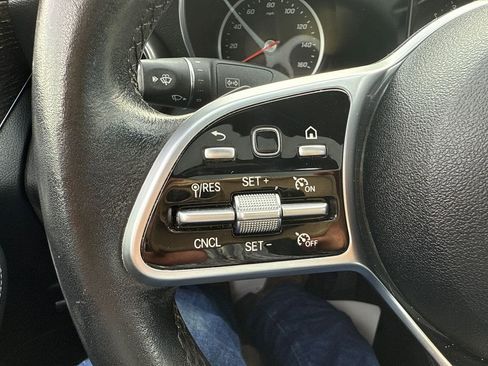 Used 2020 Mercedes-Benz C 300 4MATIC Sedan image 9