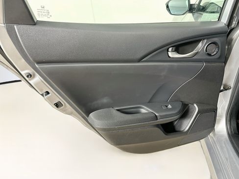 Used 2018 Honda Civic EX image 26