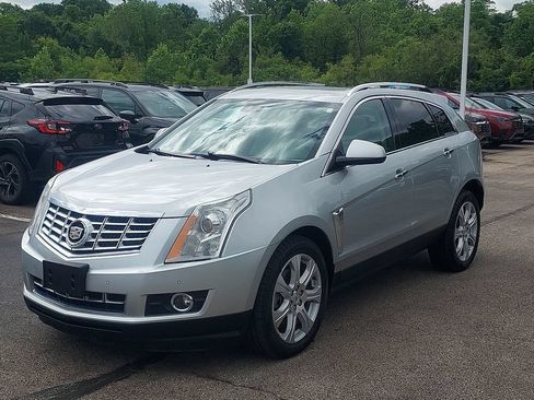 Used 2016 Cadillac SRX Premium AWD/4WD image 3