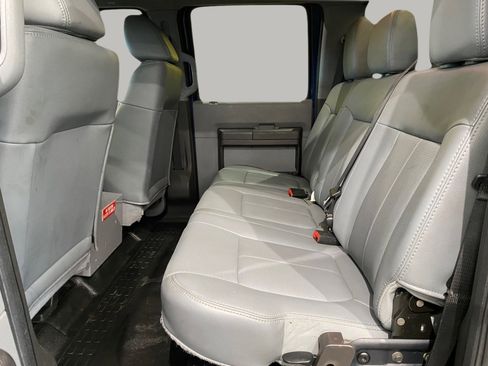 Used 2011 Ford F450 XL w/ PWR Equipment Group image 18