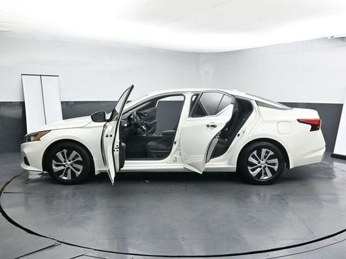 Used 2020 Nissan Altima 2.5 S image 38