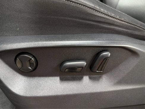 Used 2019 Volkswagen Atlas SE FWD image 34