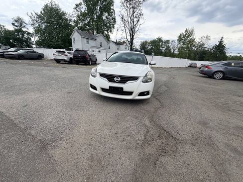 Used 2011 Nissan Altima 2.5 S w/ 2.5S Premium Pkg FWD image 21