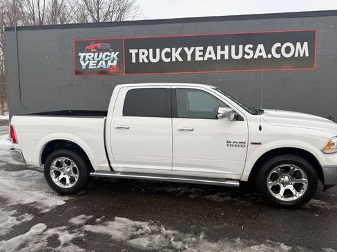 Used 2015 RAM 1500 Laramie w/ Convenience Group image 3