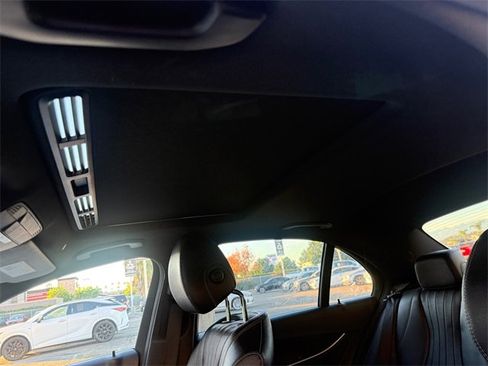 Used 2017 Mercedes-Benz E 300 E 300 image 15