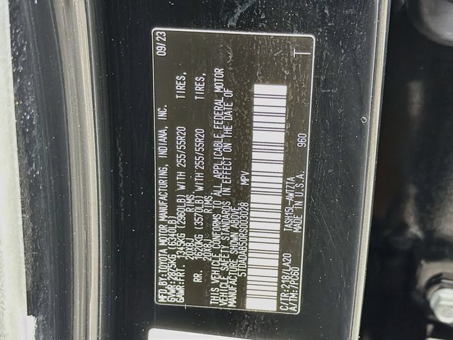 Used 2024 Toyota Grand Highlander AWD Hybrid image 40