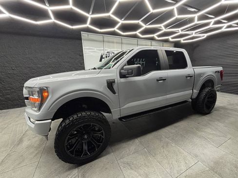 Used 2021 Ford F150 XL w/ STX Appearance Package RWD image 6